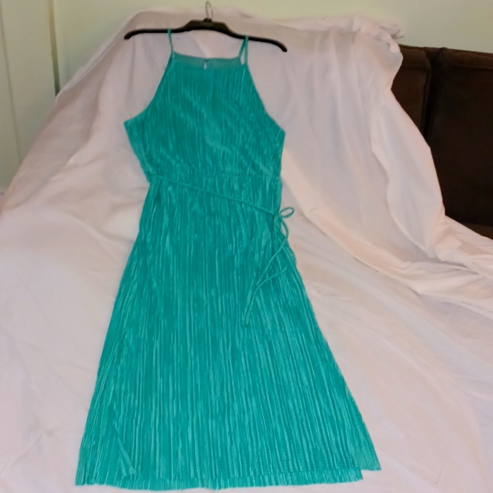 Ny & Co Green shimmer stretch Maxi dress w/elasticated waist NWOT